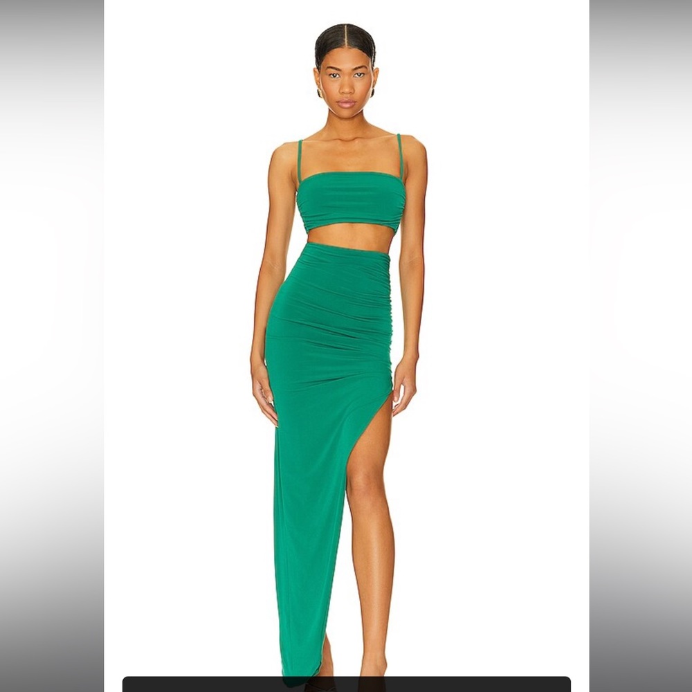 Nookie Aria crop top and aria skirt size small